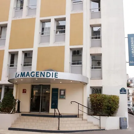 ホテル Belambra Clubs & - Le Magendie パリ